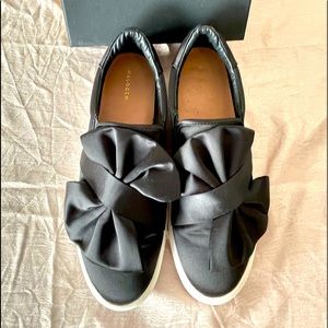 HALOGEN Mika Slip-On Sneaker in Blush Leather size 7.5